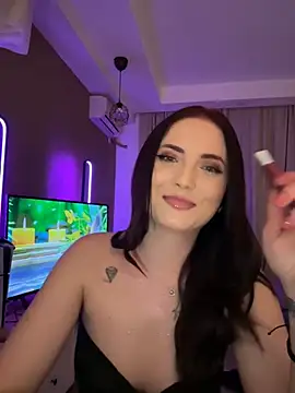 AvaGianna online show from 01-26-25, 08:34