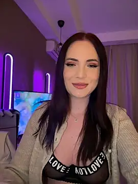 AvaGianna online show from 02-05-25, 05:42