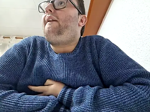 Snapshot of Javier_bear chatting on 02-12-25, 02:21 Javier bear online show from 02-12-25, 02:21