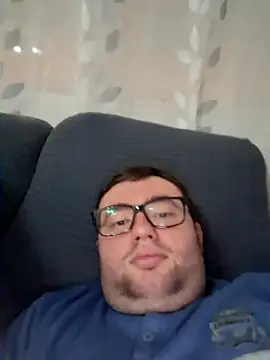 Snapshot of Javier_bear chatting on 02-14-25, 03:36 Javier bear online show from 02-14-25, 03:36