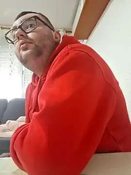 Snapshot of Javier_bear chatting on 02-17-25, 09:41 Javier bear online show from 02-17-25, 09:41