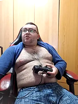 Snapshot of Javier_bear chatting on 03-01-25, 10:10 Javier bear online show from 03-01-25, 10:10