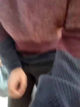 Snapshot of Javier_bear chatting on 03-20-25, 02:32 Javier bear online show from 03-20-25, 02:32