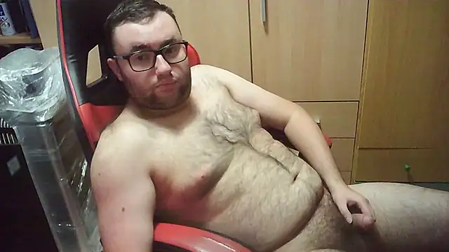 Snapshot of Javier_bear chatting on 11-01-25, 10:06 Javier bear online show from 11-01-25, 10:06