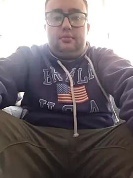 Snapshot of Javier_bear chatting on 11-27-25, 01:24 Javier bear online show from 11-27-25, 01:24