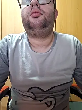 Javier bear online show from 03-30-26, 09:16