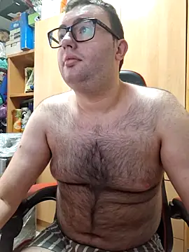 Snapshot of Javier_bear chatting on 05-09-26, 11:26 Javier bear online show from 05-09-26, 11:26