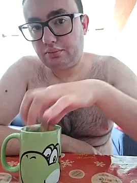 Snapshot of Javier_bear chatting on 05-16-26, 10:36 Javier bear online show from 05-16-26, 10:36