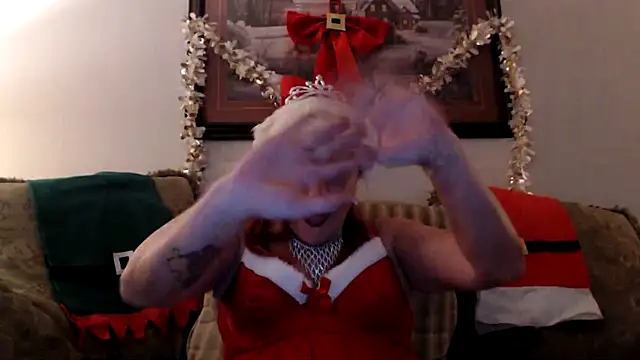 LexxiLeeds online show from 12-25-24, 12:05