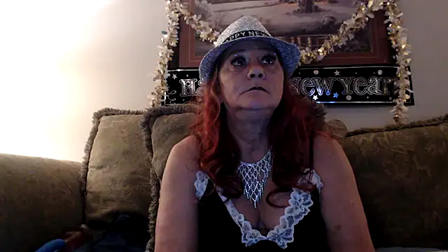 LexxiLeeds online show from 01-01-25, 11:51