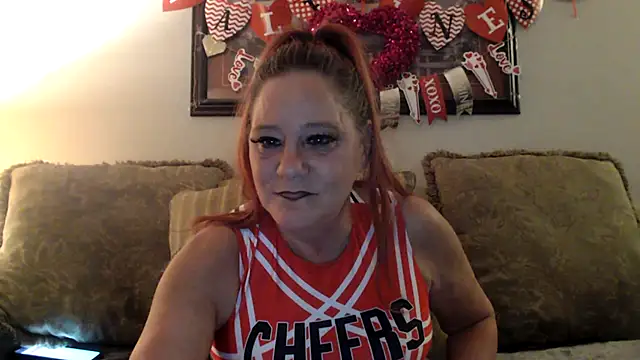 LexxiLeeds online show from 02-10-25, 12:08