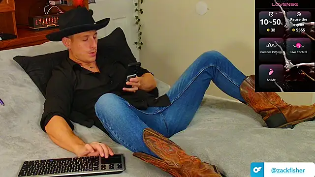 Snapshot of zack_Fisher chatting on 09-22-25, 10:01 zack Fisher online show from 09-22-25, 10:01