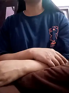 Snapshot of Harpreet_49 chatting on 01-17-25, 06:47 Harpreet 49 online show from 01-17-25, 06:47