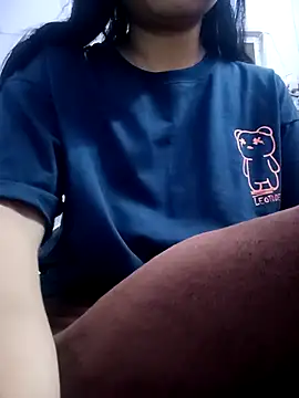 Snapshot of Harpreet_49 chatting on 02-25-25, 09:53 Harpreet 49 online show from 02-25-25, 09:53