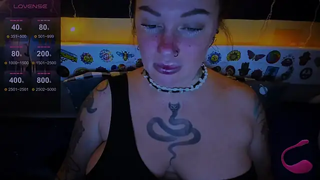 EllieOz online show from 12-24-24, 12:33