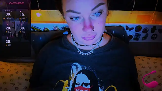 EllieOz online show from 02-22-25, 03:58