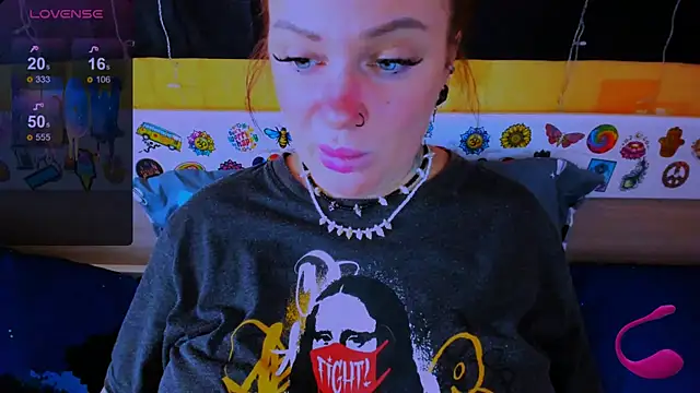 EllieOz online show from 03-15-25, 01:07