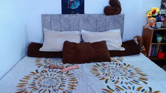 JossieGrey online show from 10-28-25, 01:20