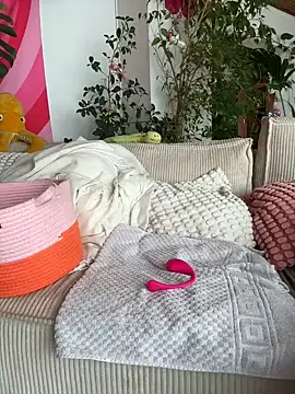 Stella-Kink online show from 03-22-25, 09:56