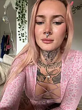 Stella-Kink online show from 10-03-25, 01:19