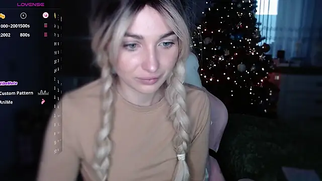 Snapshot of Yoda21 chatting on 01-09-25, 01:13 Yoda21 online show from 01-09-25, 01:13