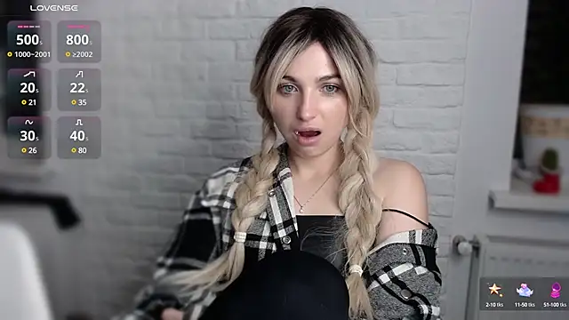 Snapshot of Yoda21 chatting on 01-16-25, 05:55 Yoda21 online show from 01-16-25, 05:55