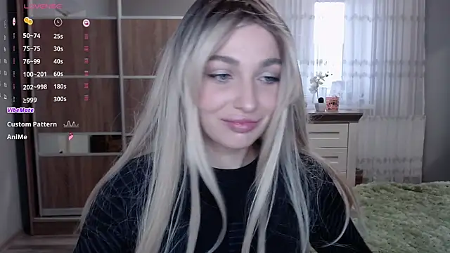 Snapshot of Yoda21 chatting on 02-15-25, 12:33 Yoda21 online show from 02-15-25, 12:33