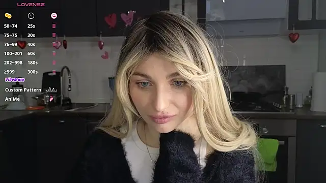 Snapshot of Yoda21 chatting on 02-22-25, 04:09 Yoda21 online show from 02-22-25, 04:09