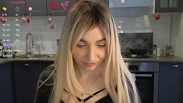 Snapshot of Yoda21 chatting on 02-26-25, 12:03 Yoda21 online show from 02-26-25, 12:03