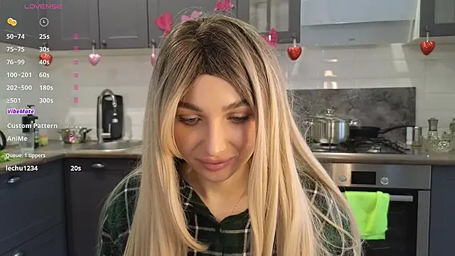 Snapshot of Yoda21 chatting on 02-28-25, 11:14 Yoda21 online show from 02-28-25, 11:14