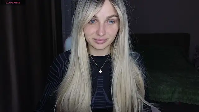 Snapshot of Yoda21 chatting on 11-07-25, 06:08 Yoda21 online show from 11-07-25, 06:08