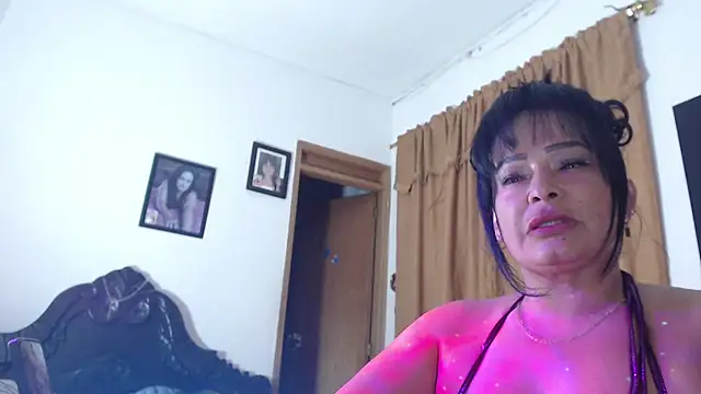 seleneh online show from 12-31-24, 01:57