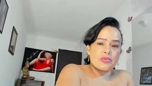 seleneh online show from 06-11-26, 02:53