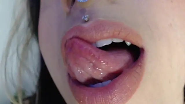 KinaCooper online show from 02-15-25, 12:04