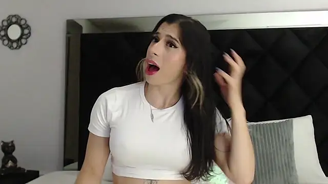 KinaCooper online show from 12-04-25, 05:43