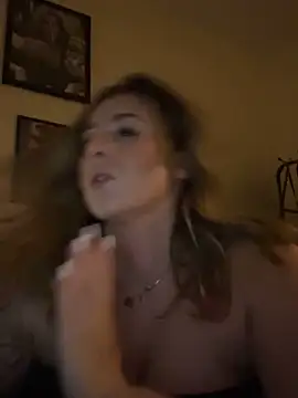 Snapshot of Miss_emilee chatting on 12-17-25, 10:49 Miss emilee online show from 12-17-25, 10:49