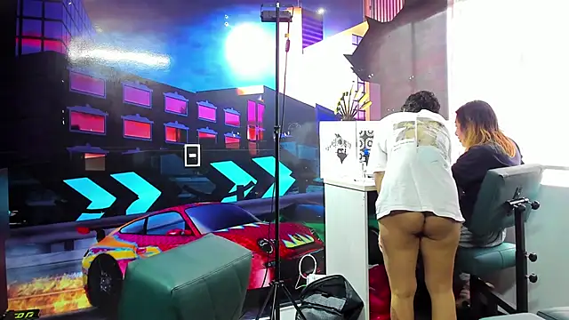 anaroman01 online show from 09-26-25, 04:44