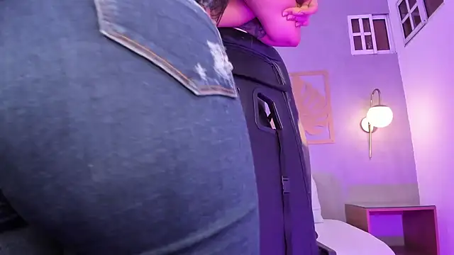 Snapshot of majo_rosse_ chatting on 09-19-25, 09:15 majo rosse  online show from 09-19-25, 09:15