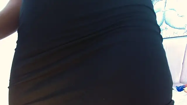 VeronicaRobles online show from 12-24-24, 08:05