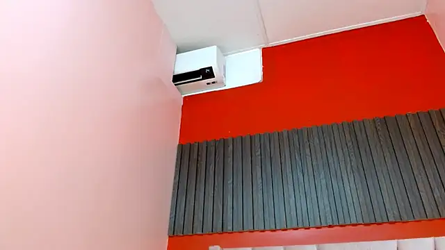 VeronicaRobles online show from 09-24-25, 06:44