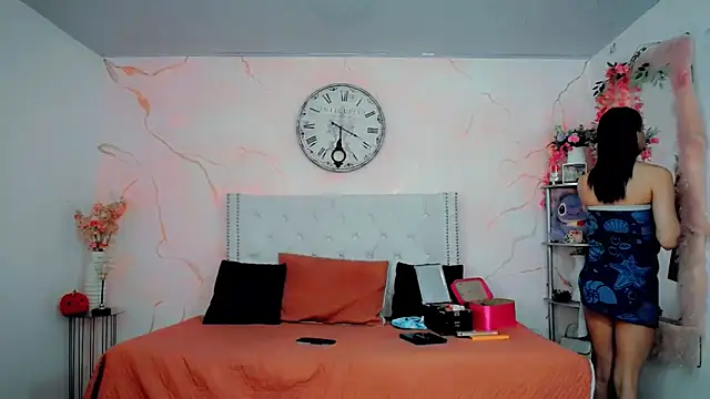 maria camilacms online show from 12-16-25, 06:02