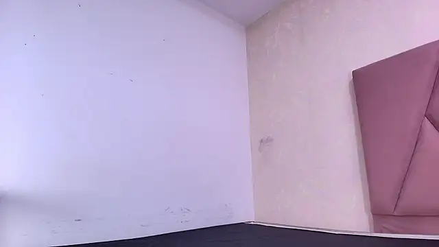 arl chloee online show from 10-01-25, 03:01