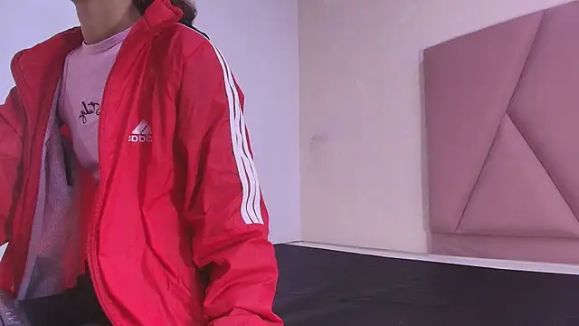 arl chloee online show from 10-11-25, 03:06