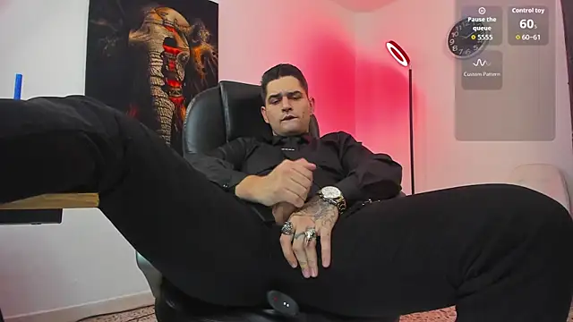 Nicolas Fellener online show from 10-05-25, 04:11