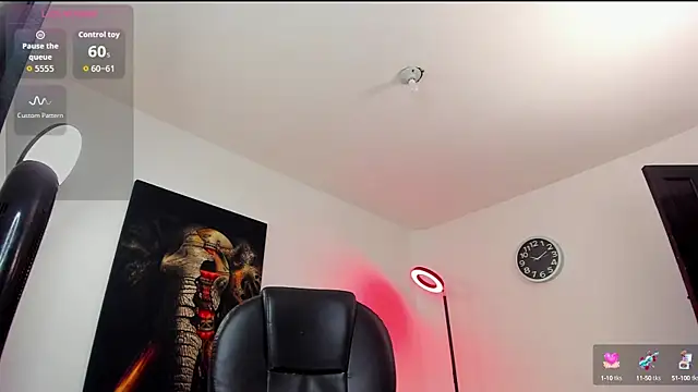 Nicolas Fellener online show from 10-10-25, 04:11