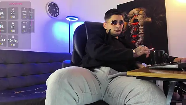 Nicolas Fellener online show from 02-27-26, 04:34