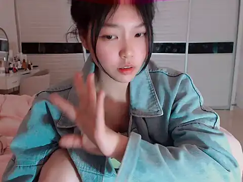 -Lucky Girl online show from 01-09-25, 05:02