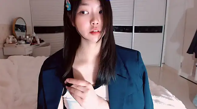 -Lucky Girl online show from 02-09-25, 02:40