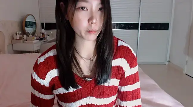 -Lucky Girl online show from 02-25-25, 12:14