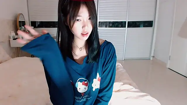 -Lucky Girl online show from 09-14-25, 02:44